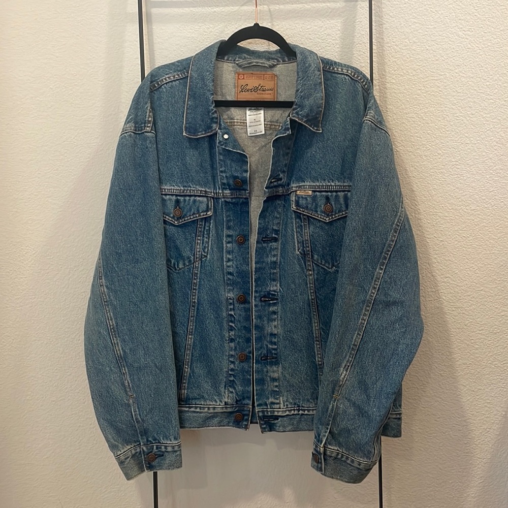 Levi’s denim jacket, size XL